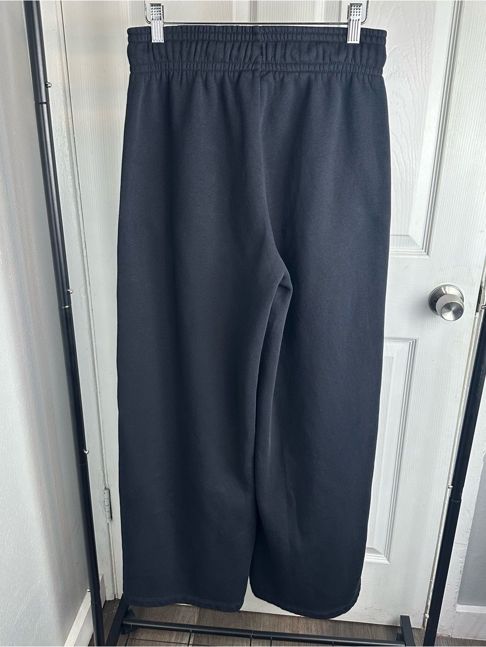 Nike Palazzo Wide Leg Black Sweatpants W/ Pockets Womens Size Small CU6156-010 - Picture 7 of 11